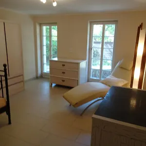 Apartment Gäste Haus Dresden